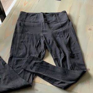 Athlete Delaney Street Tight - M